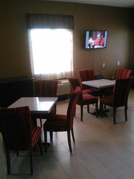 Rodeway Inn Dilley 외부 사진
