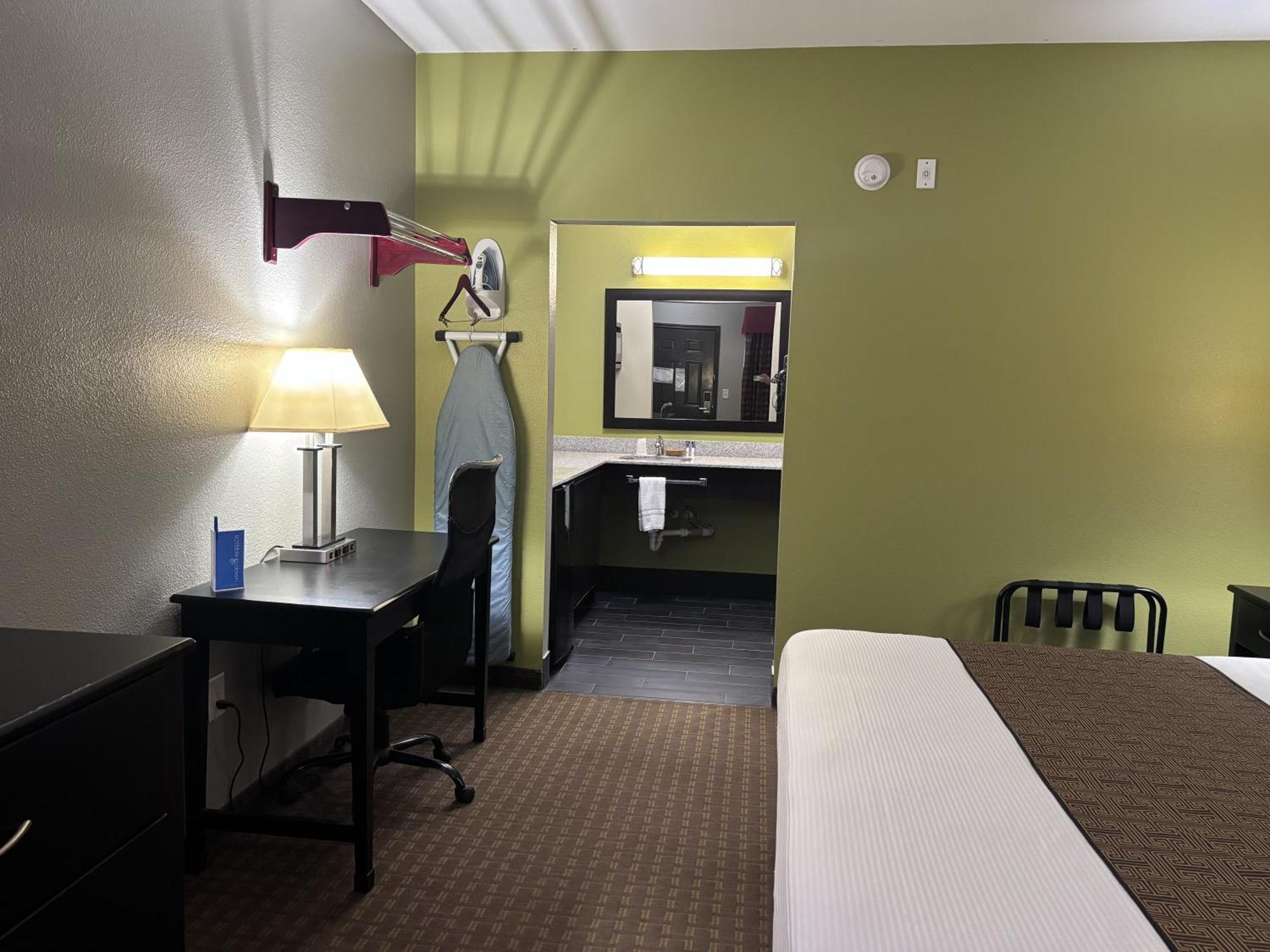 Rodeway Inn Dilley 외부 사진